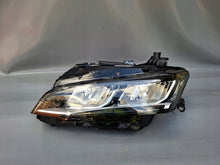 Laden Sie das Bild in den Galerie-Viewer, Frontscheinwerfer Peugeot 308 III 9851673380 Full LED Links Headlight SCH3787503555ec