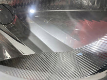 Laden Sie das Bild in den Galerie-Viewer, Frontscheinwerfer Citroën C1 811100H050 Rechts Scheinwerfer Headlight SCH3788315663dv