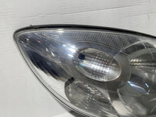 Laden Sie das Bild in den Galerie-Viewer, Frontscheinwerfer Citroën C1 811100H050 Rechts Scheinwerfer Headlight SCH3788315663dv