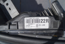 Laden Sie das Bild in den Galerie-Viewer, Frontscheinwerfer Toyota Chr 81110-YP280-00 Rechts Scheinwerfer Headlight SCH3788627230xg