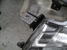 Load image into Gallery viewer, Frontscheinwerfer Suzuki I Ignis 17-2462R-R Rechts Scheinwerfer Headlight SCH3788737425ta
