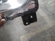Load image into Gallery viewer, Frontscheinwerfer Suzuki I Ignis 17-2462R-R Rechts Scheinwerfer Headlight SCH3788737425ta