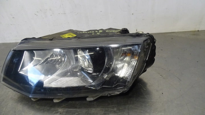 Frontscheinwerfer Skoda Octavia III 5E1941015 Xenon Links Scheinwerfer Headlight SCH3789489831jb