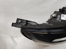 Laden Sie das Bild in den Galerie-Viewer, Frontscheinwerfer Renault Captur II 260104525R LED Rechts Scheinwerfer Headlight SCH3794862853cf