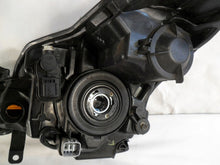 Laden Sie das Bild in den Galerie-Viewer, Frontscheinwerfer Toyota Aygo 811300H210 Ein Stück (Rechts oder Links) Headlight SCH3795929598xv