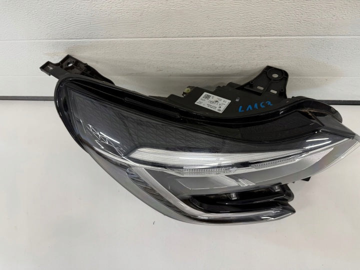 Frontscheinwerfer Renault Captur II 260104525R LED Rechts Scheinwerfer Headlight SCH3796257205ez