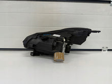 Laden Sie das Bild in den Galerie-Viewer, Frontscheinwerfer Renault Captur II 260104525R LED Rechts Scheinwerfer Headlight SCH3796257205ez