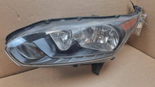 Laden Sie das Bild in den Galerie-Viewer, Frontscheinwerfer Ford Tourneo Connect Transit 90070362 13W030DB Links Headlight SCH3798318134mh
