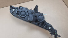 Laden Sie das Bild in den Galerie-Viewer, Frontscheinwerfer Ford Tourneo Connect Transit 90070362 13W030DB Links Headlight SCH3798318134mh