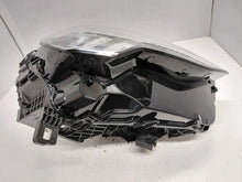 Laden Sie das Bild in den Galerie-Viewer, Frontscheinwerfer Audi Q3 83A941034 Rechts Scheinwerfer Headlight SCH3799668667gm