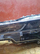 Laden Sie das Bild in den Galerie-Viewer, Frontscheinwerfer Toyota Corolla 90154118 LED Links Scheinwerfer Headlight SCH3803351633fa
