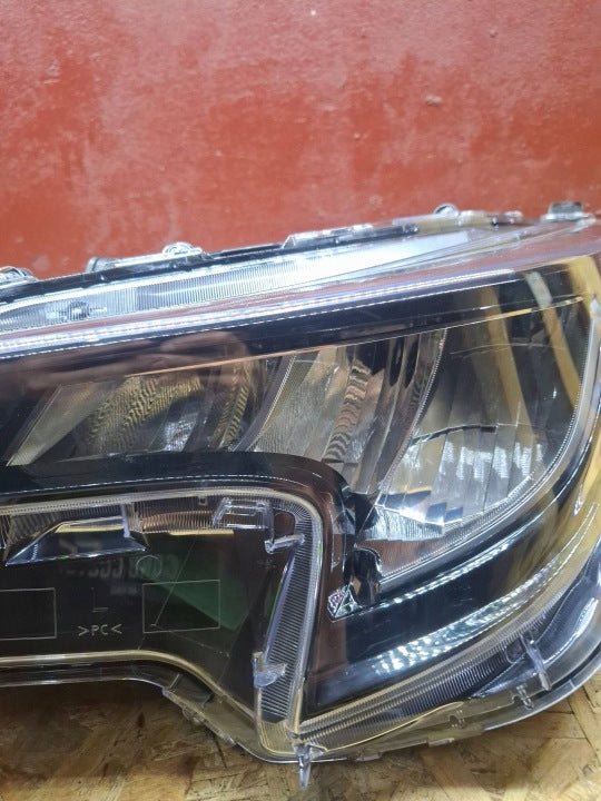 Frontscheinwerfer Toyota Corolla 90154118 LED Links Scheinwerfer Headlight SCH3803351633fa