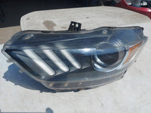 Laden Sie das Bild in den Galerie-Viewer, Frontscheinwerfer Ford FR3B-13006-B Links Scheinwerfer Headlight SCH3815072419ep