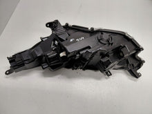 Laden Sie das Bild in den Galerie-Viewer, Frontscheinwerfer Toyota Yaris EUK0-8 K0-8EU Full LED Ein Satz Headlight SCH3819894068qe