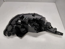 Load image into Gallery viewer, Frontscheinwerfer Hyundai I20 III 92101-Q0100 Links Scheinwerfer Headlight SCH3820546204pd