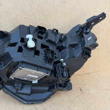 Laden Sie das Bild in den Galerie-Viewer, Frontscheinwerfer Renault Arkana 260102483R Full LED Rechts Headlight SCH3820846851hy