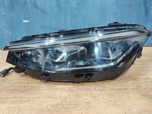 Load image into Gallery viewer, Frontscheinwerfer VW Passat 3J1941035 Links Scheinwerfer Headlight SCH3823890485zk