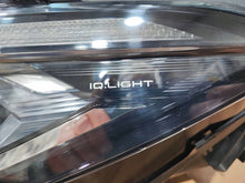 Load image into Gallery viewer, Frontscheinwerfer VW Passat 3J1941035 Links Scheinwerfer Headlight SCH3823890485zk
