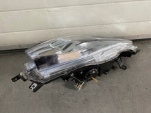 Laden Sie das Bild in den Galerie-Viewer, Frontscheinwerfer Nissan Leaf 26060-3NA3C Links Scheinwerfer Headlight SCH3825656175wq