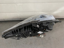 Laden Sie das Bild in den Galerie-Viewer, Frontscheinwerfer Nissan Leaf 26060-3NA3C Links Scheinwerfer Headlight SCH3825656175wq
