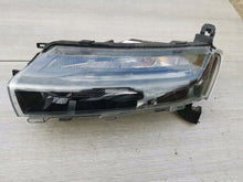 Laden Sie das Bild in den Galerie-Viewer, Frontscheinwerfer Dacia Spring 266052417R LED Links Scheinwerfer Headlight SCH3838951784dc