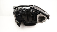 Load image into Gallery viewer, Frontscheinwerfer BMW F10 1651180926 Xenon Rechts Scheinwerfer Headlight SCH3842891668cj
