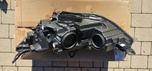 Load image into Gallery viewer, Frontscheinwerfer Ford Custom PZ3113E014CB Rechts Scheinwerfer Headlight SCH3845231168wl