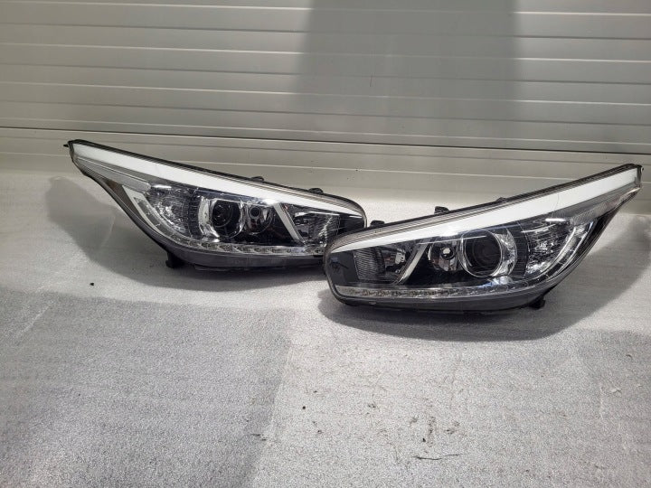 Frontscheinwerfer Kia Ceed 92102-A2220 Ein Satz Scheinwerfer Headlight SCH3847299178if