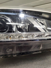 Laden Sie das Bild in den Galerie-Viewer, Frontscheinwerfer Kia Ceed 92102-A2220 Ein Satz Scheinwerfer Headlight SCH3847299178if
