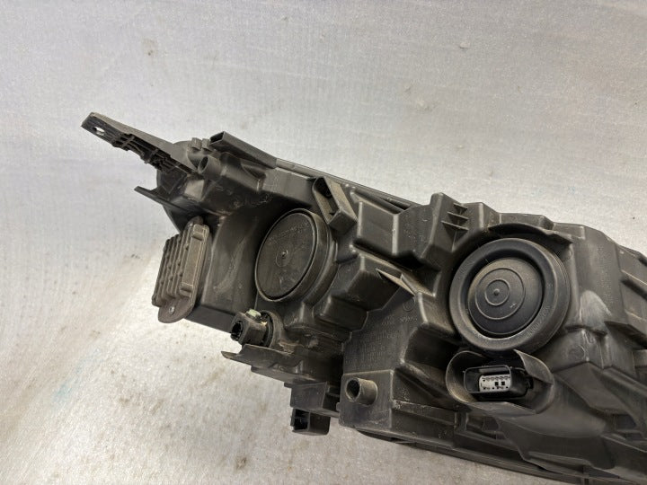 Frontscheinwerfer Ford Kuga LV4B-13E015-CA Links Scheinwerfer Headlight SCH3859607080ou