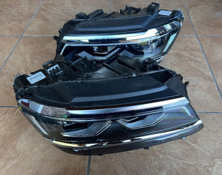 Frontscheinwerfer VW Tiguan 5NB941081D Ein Satz Scheinwerfer Headlight SCH3862067783ob