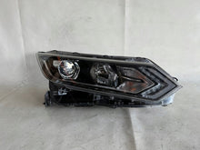 Laden Sie das Bild in den Galerie-Viewer, Frontscheinwerfer Nissan Qashqai I J11 100-19009 Rechts Scheinwerfer Headlight SCH3883568879ee