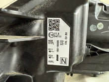 Laden Sie das Bild in den Galerie-Viewer, Frontscheinwerfer Nissan Qashqai I J11 100-19009 Rechts Scheinwerfer Headlight SCH3883568879ee