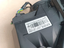 Laden Sie das Bild in den Galerie-Viewer, Frontscheinwerfer Peugeot 5008 9805525580 9805525480 Ein Satz Headlight SCH3885058119is