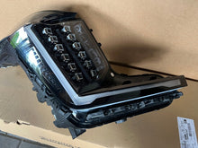 Laden Sie das Bild in den Galerie-Viewer, Frontscheinwerfer Kia I 92102DO130 Rechts Scheinwerfer Headlight SCH3886965510wm