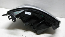Laden Sie das Bild in den Galerie-Viewer, Frontscheinwerfer Renault Master III 260105567R Ein Stück (Rechts oder Links) SCH3888048035ls