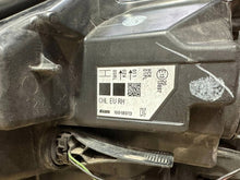 Load image into Gallery viewer, Frontscheinwerfer Nissan Qashqai I 10018013 Rechts Scheinwerfer Headlight SCH3888451231nu