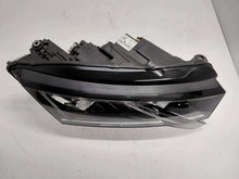 Laden Sie das Bild in den Galerie-Viewer, Frontscheinwerfer Skoda Octavia IV 5E4941036 Rechts Scheinwerfer Headlight SCH3888803733lj
