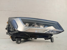 Laden Sie das Bild in den Galerie-Viewer, Frontscheinwerfer Audi Q2 81A941012 Rechts Scheinwerfer Headlight SCH3892025906pd