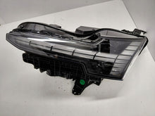 Laden Sie das Bild in den Galerie-Viewer, Frontscheinwerfer Volvo 20250517 Full LED Links Scheinwerfer Headlight SCH3893559770dl