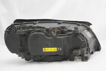 Laden Sie das Bild in den Galerie-Viewer, Frontscheinwerfer Volvo V70 III 31214347 Links Scheinwerfer Headlight SCH3893639753an