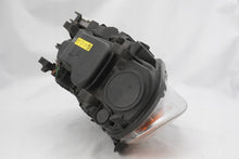 Laden Sie das Bild in den Galerie-Viewer, Frontscheinwerfer Volvo V70 III 31214347 Links Scheinwerfer Headlight SCH3893639753an