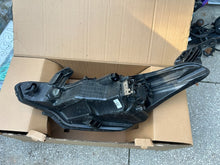 Laden Sie das Bild in den Galerie-Viewer, Frontscheinwerfer Hyundai I20 92102C8000 Rechts Scheinwerfer Headlight SCH3895041429bz