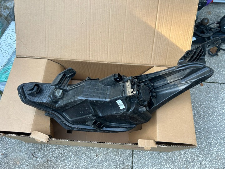 Frontscheinwerfer Hyundai I20 92102C8000 Rechts Scheinwerfer Headlight SCH3895041429bz