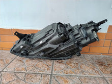 Laden Sie das Bild in den Galerie-Viewer, Frontscheinwerfer Ford Kuga LV4B-13E029-AG Rechts Scheinwerfer Headlight SCH3896799458nn