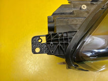 Laden Sie das Bild in den Galerie-Viewer, Frontscheinwerfer Ford Puma L1TB-13E014-GH LED Rechts Scheinwerfer Headlight SCH3898773873to