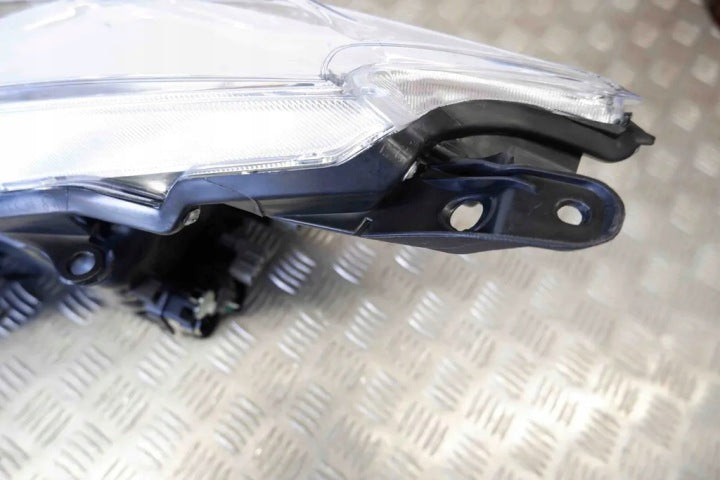 Frontscheinwerfer Toyota Prius Plus 8114047680 Rechts Scheinwerfer Headlight SCH3899425485as