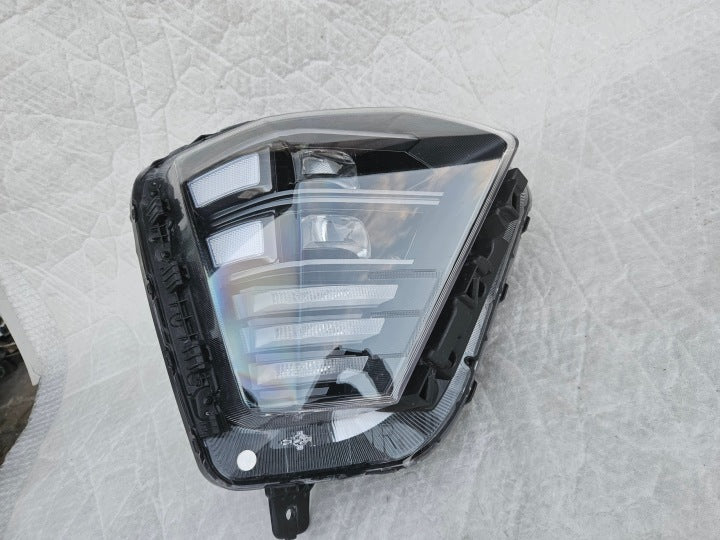 Frontscheinwerfer Hyundai Kona 92102BE100 Rechts Scheinwerfer Headlight SCH3902499994ih