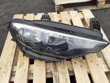 Laden Sie das Bild in den Galerie-Viewer, Frontscheinwerfer Fiat Tipo 52145159 Rechts Scheinwerfer Headlight SCH3903727685ef