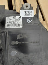 Laden Sie das Bild in den Galerie-Viewer, Frontscheinwerfer Fiat Tipo 52145159 Rechts Scheinwerfer Headlight SCH3903727685ef